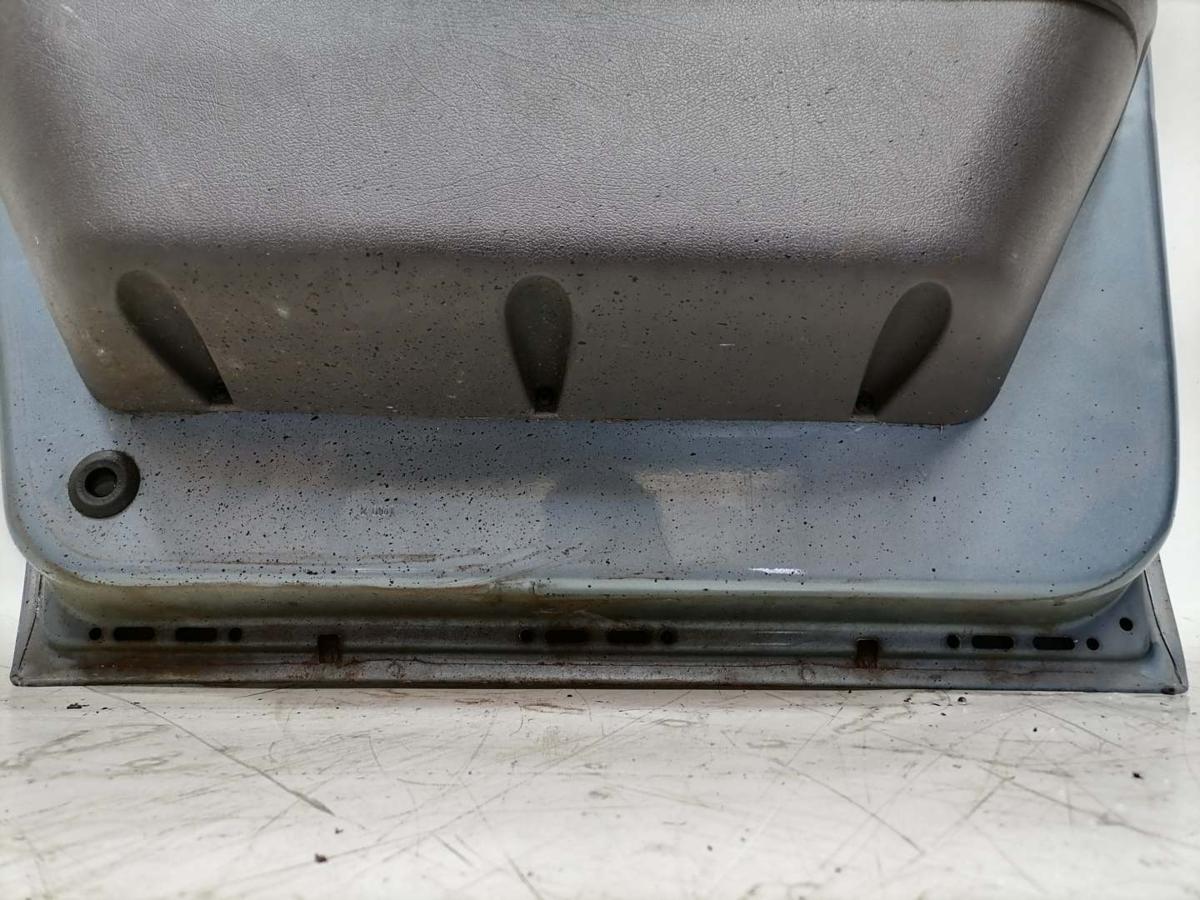 Ford Transit 5 original T&uuml;r vorn rechts Stahlgraumetallic Bj.2001